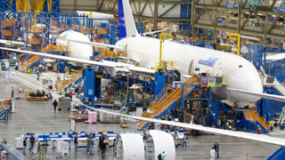 Boeing's 787 Dreamliner Is Having Wing Cracking Problems